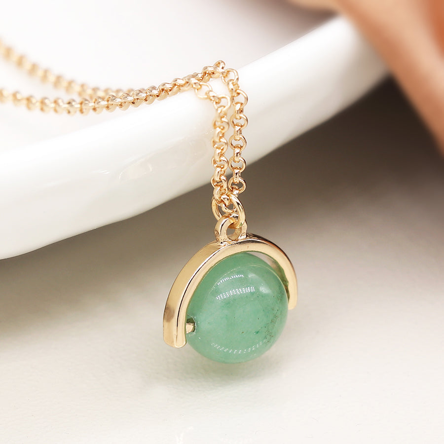 Faux Gold Suspended Green Bead Pendant On A Golden Chain