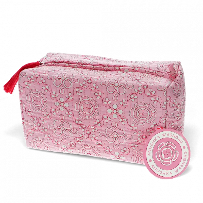 Anushka Quilted Wash Bag