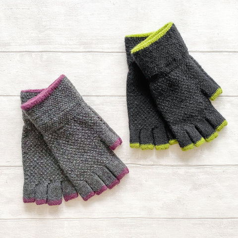 Men's Ribbed Fingerless Gloves with Stripe  - Various Colours