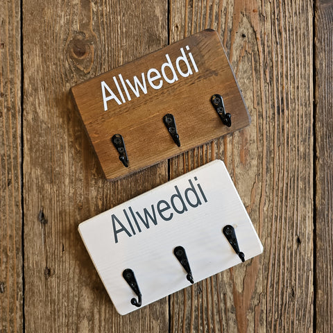 Allweddi - Wooden Key Hooks