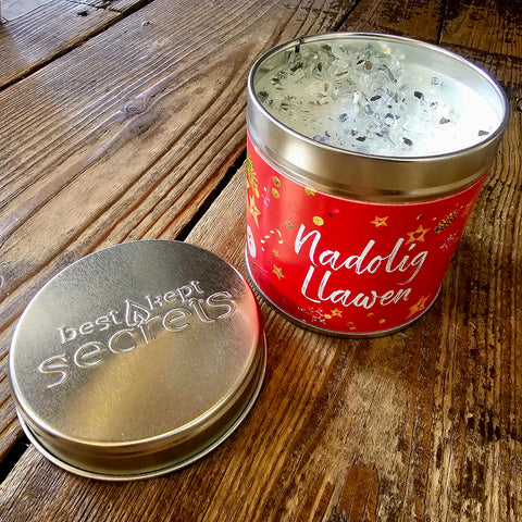 Nadolig Llawen Tin Candle
