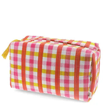Gingham Quilted Wash Bag