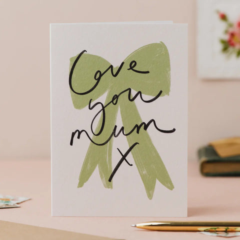 'Love You Mum' Bow Card