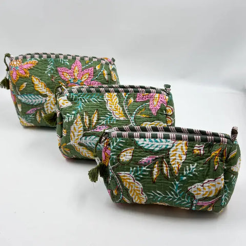 Green Floral Quilted Wash Bag - Various Sizes