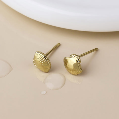 Gold Clam Shell Stud Earrings