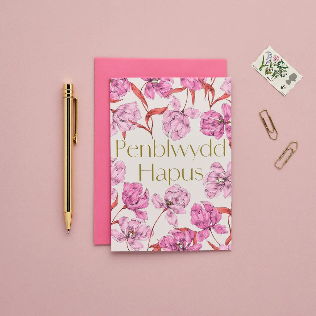 Pink Floral Penblwydd Hapus Card