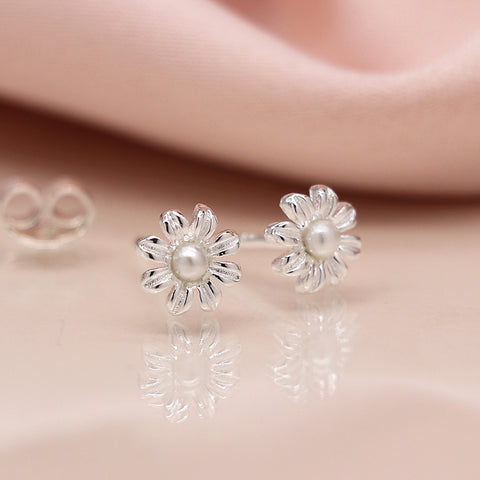 Tiny Flower Pearl Studs