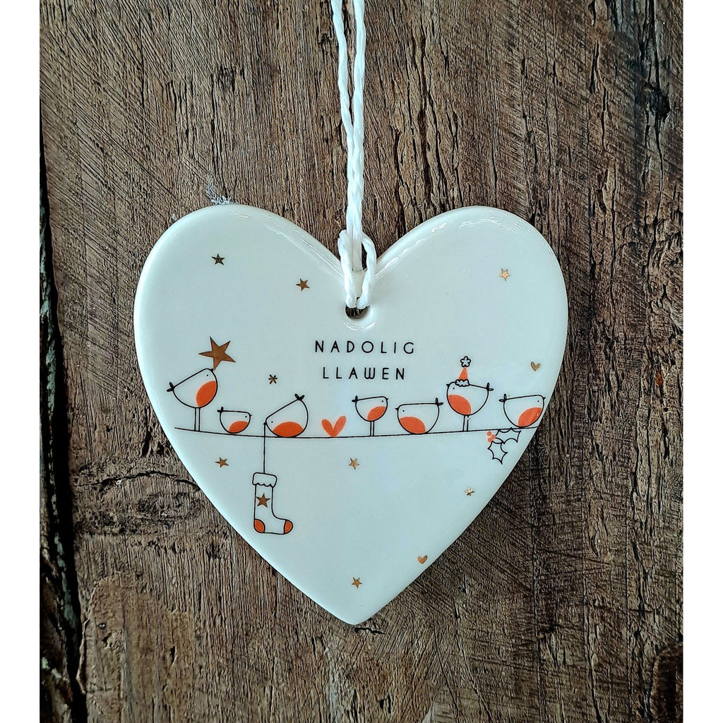Heart Hanging Nadoig Llawen Decoration With Robins
