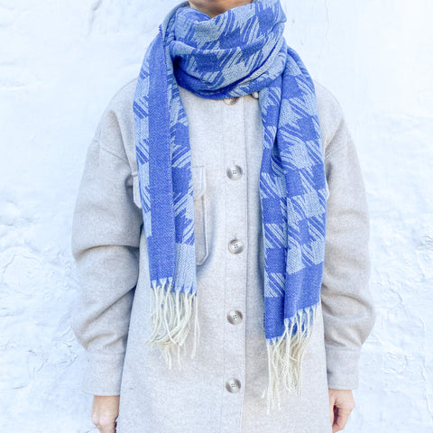 Dogtooth Print Blanket Scarf With Tassel Edge -  Various Colours